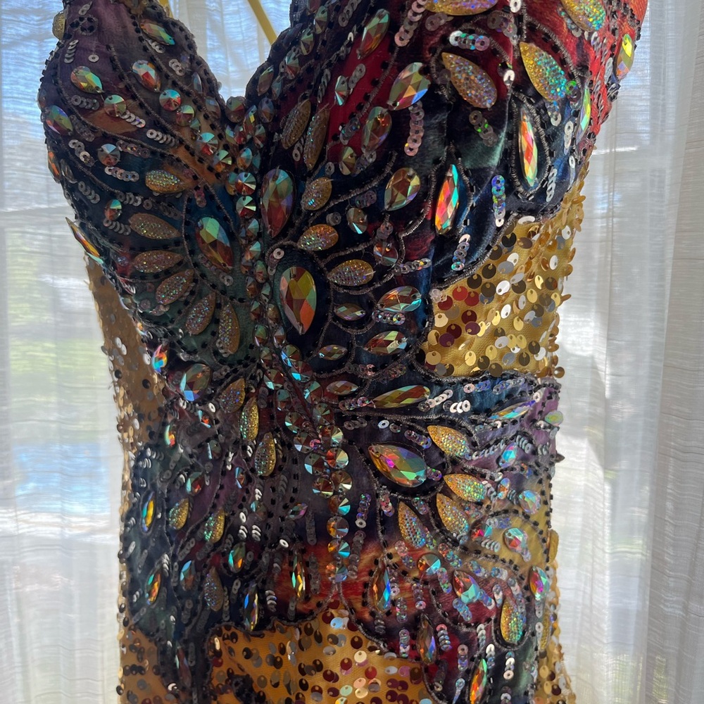 Tony Bowls 2012 Prom Collection Gold Butterfly - Size 10 LIKE NEW/WORN ONCE